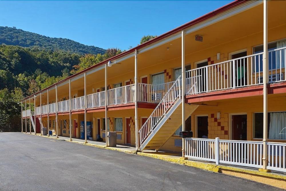 Econo Lodge Near Bluefield College Eksteriør bilde