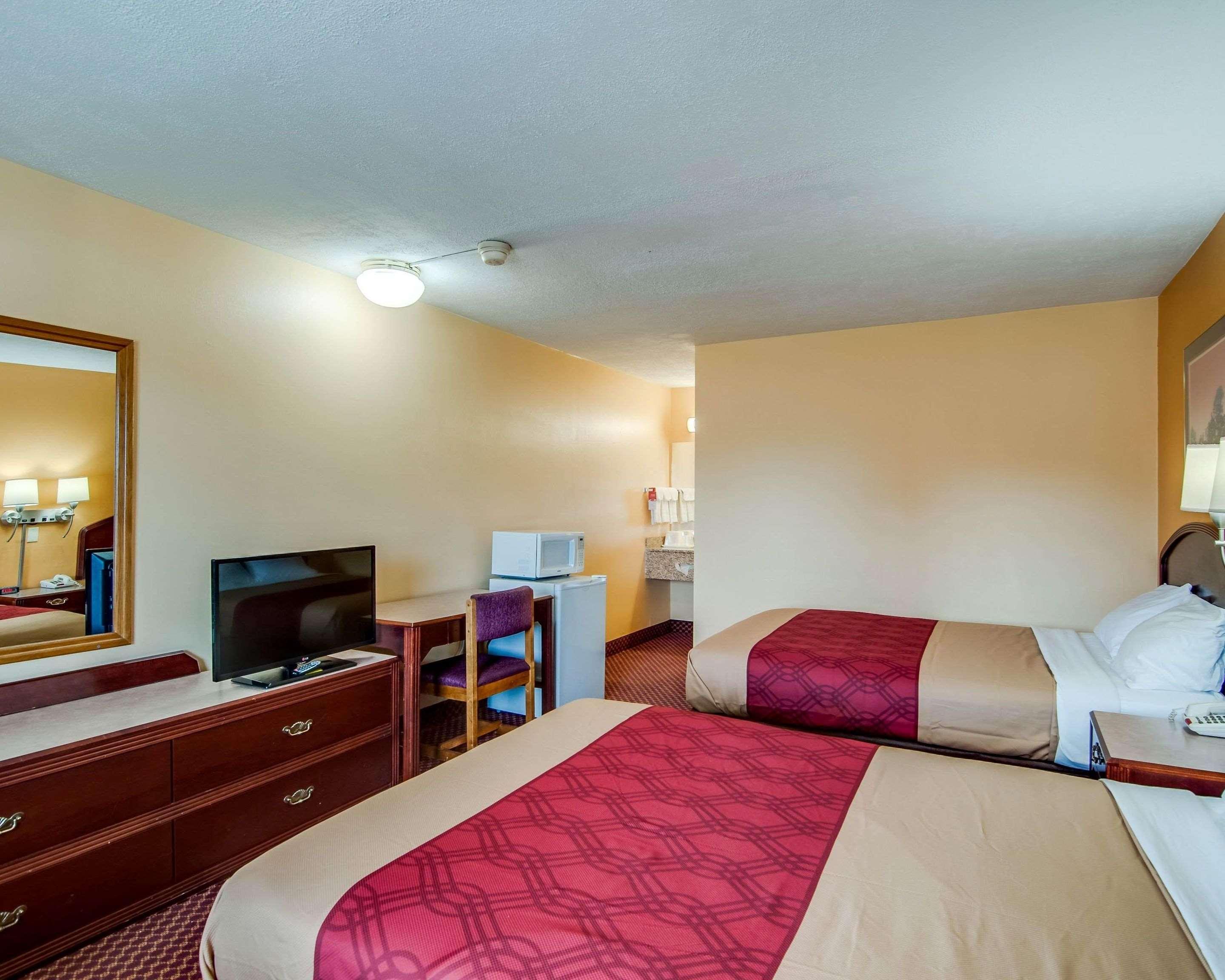 Econo Lodge Near Bluefield College Eksteriør bilde